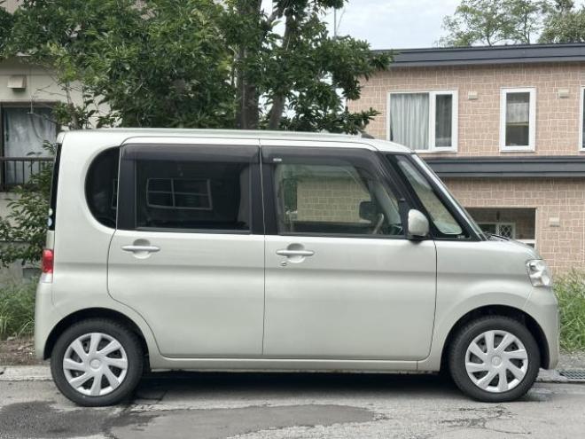 タントL 4WD タイミングチェーン車　ナビ　テレビ 660 5Dr