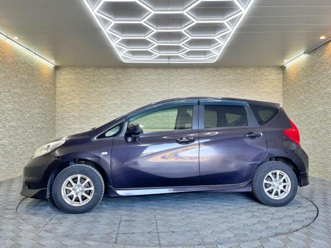 ノート1.2X FOUR 4WD 5年保証 スマキー ナビTV Bカメ ETC 寒冷地仕様 禁煙 車検整備2年付 修復歴無