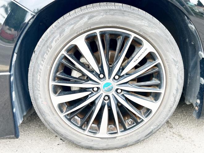 アルファード2.5S 4WD　ローンが不安な方＜優遇ローン＞本州仕入　モデリスタエアロ　アイドリングストップ 4WD