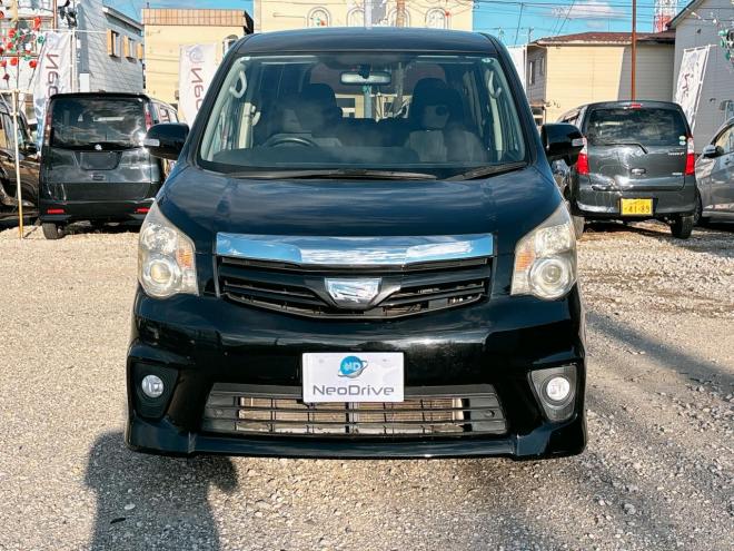 ノア2.0Si 4WD　ローンが不安な方＜優遇ローン＞1年保証　本州仕入　パワースライドドア