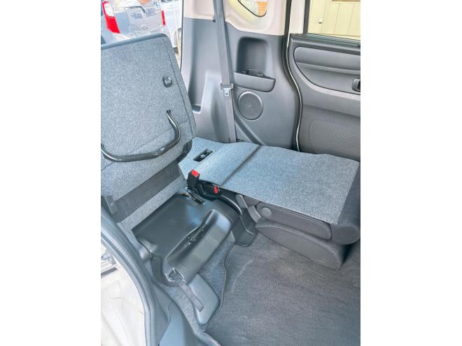 N-BOX660G Lパッケージ 4WD　ローンが不安な方＜優遇ローン＞1年保証　寒冷地仕様　純正ナビ　バックカメラ