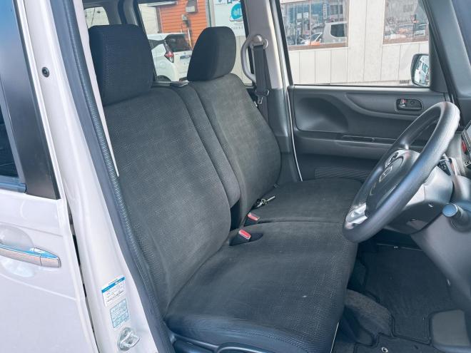 N-BOX660G Lパッケージ 4WD　ローンが不安な方＜優遇ローン＞1年保証　寒冷地仕様　純正ナビ　バックカメラ