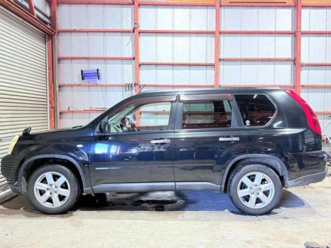 エクストレイル2.0 20X 4WD　下廻防錆TVナビETC 2000