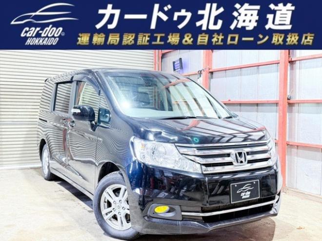 ステップワゴン2.0 G コンフォート セレクション 4WD　下廻防錆TVナビBカメ 2000