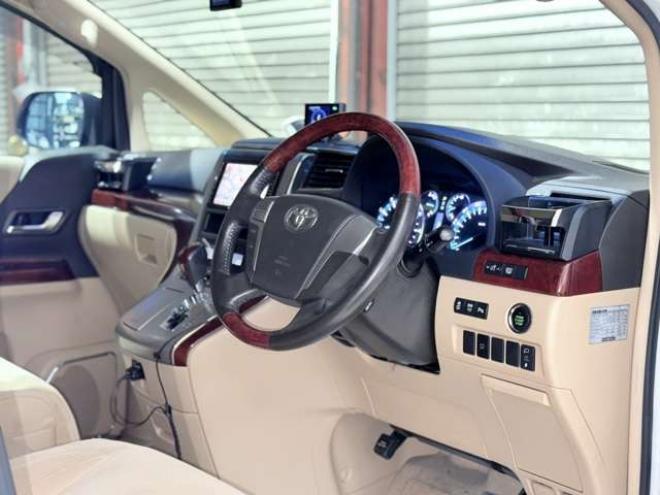 アルファード3.5 350S 4WD　下廻防錆TVナビBカメ後席モニタETC 3500