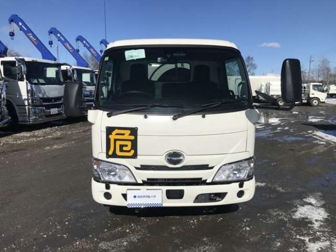デュトロタンクローリー　2DG-XZU685M 新明和工業　 4WD 4000