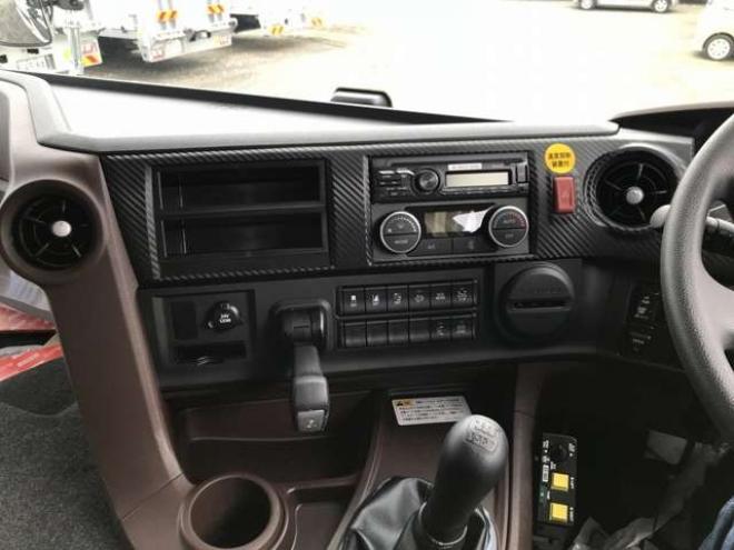 プロフィアLゲートダンプ　2DG-FS1AGE 新明和工業　 2WD 8860
