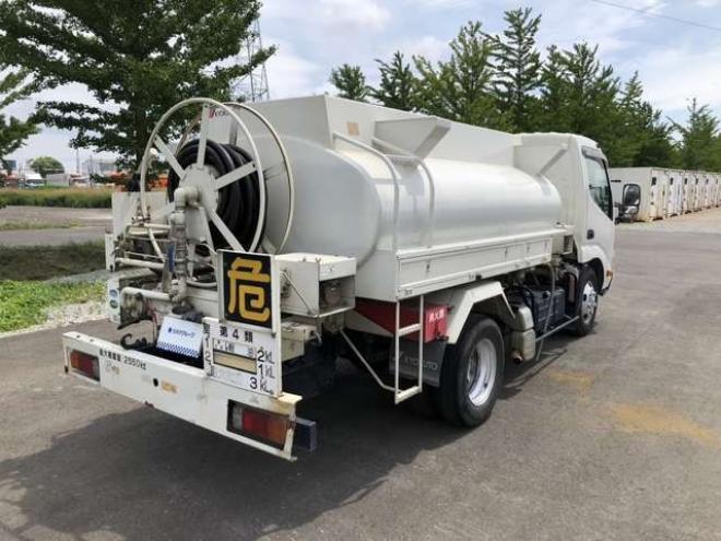 デュトロタンクローリー TKG-XZU685M 極東開発工業　 2WD 4000