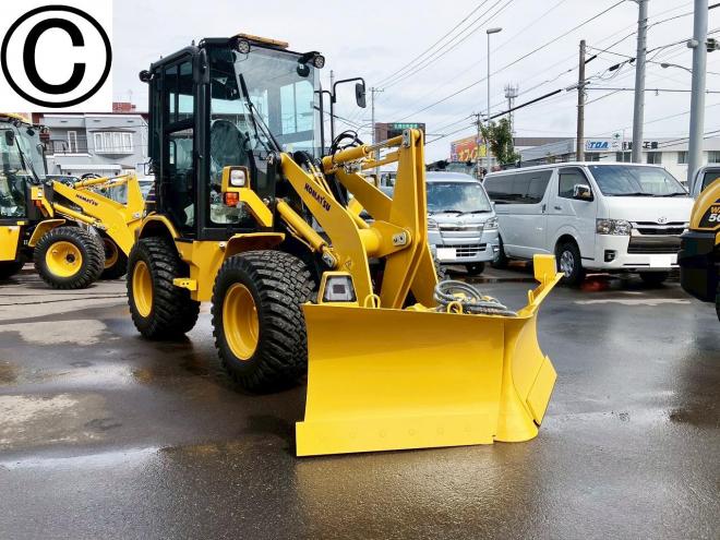 ホイールローダコマツ　未使用　WA40-8　マルチプラウ仕様