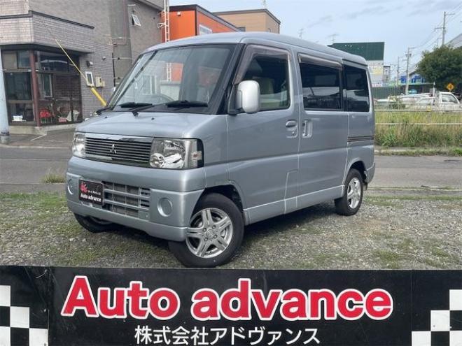 タウンボックスＲＸ　４ＷＤ　両側スライドドア　キーレスエントリー　ＡＴ　ＡＢＳ　ＣＤ　ＭＤ　アルミホイール　衝突安全ボディ　エアコン　パワーステアリング　パワーウィンドウ 4WD 660 5Dr