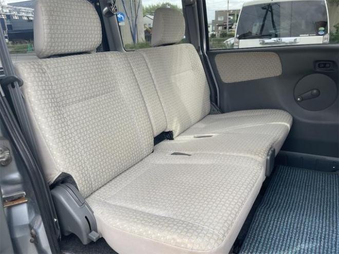 タウンボックスＲＸ　４ＷＤ　両側スライドドア　キーレスエントリー　ＡＴ　ＡＢＳ　ＣＤ　ＭＤ　アルミホイール　衝突安全ボディ　エアコン　パワーステアリング　パワーウィンドウ 4WD 660 5Dr