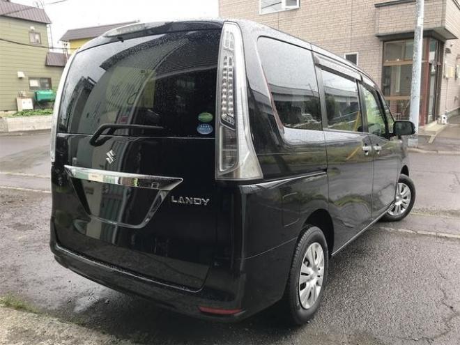 ランディ２．０Ｘ　セレナＯＥＭ　イベント開催値　下中　４ＷＤ　レーダーブレーキ　バックカメラ　ナビ　ＴＶ　オートクルーズコントロール　レーンアシスト　両側電動スライドドア　アイドリングストップ　３列シート　ＣＶＴ 4WD 2000 5Dr