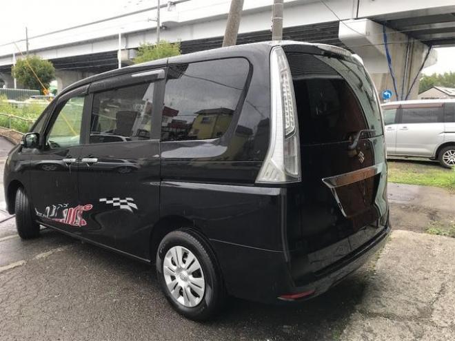 ランディ２．０Ｘ　セレナＯＥＭ　イベント開催値　下中　４ＷＤ　レーダーブレーキ　バックカメラ　ナビ　ＴＶ　オートクルーズコントロール　レーンアシスト　両側電動スライドドア　アイドリングストップ　３列シート　ＣＶＴ 4WD 2000 5Dr