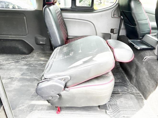 キャラバンバン5Dバン2.5DTプレミアムGXロング 4WD　ローンが不安な方＜優遇ローン＞寒冷地仕様　両側スライドドア　社外ナビ　フルセグTV 4WD