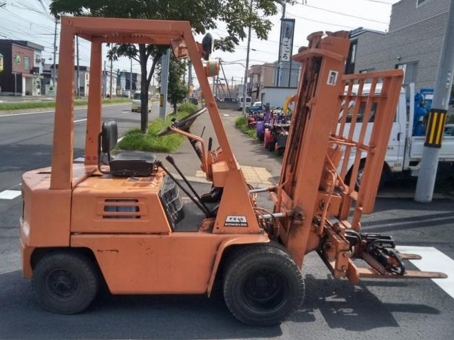 フォークリフトコマツ FG15 1.5t Wタイヤ ガソリン