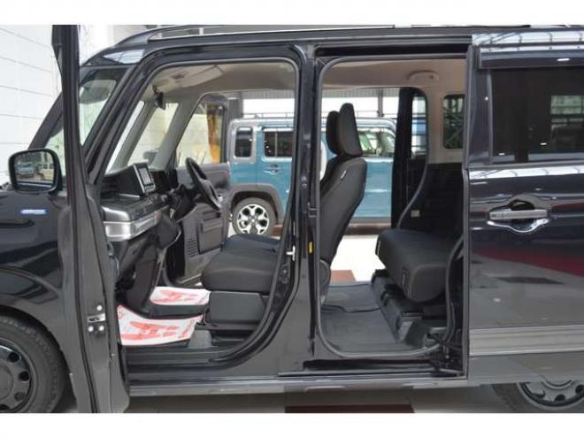 スペーシアギア ハイブリッド XZターボ 4WD　ワンオーナー車4WDターボセーフティサポート搭載アイドリングストップデュアルセンサーブレーキサポート後退時ブレーキサポート両側オートスライドドア全方位モニター付き7インチワイドナビLED 660