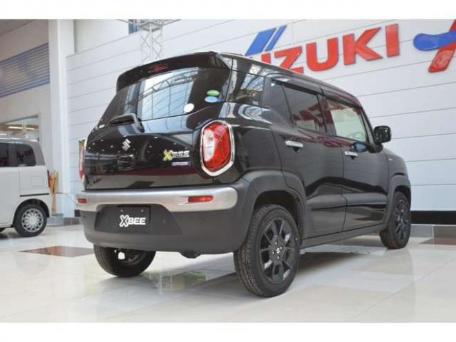 クロスビー1.0 ハイブリッド MZ 4WD　ワンオーナー4WDターボパドルシフトセーフティサポート搭載アイドリングストップ横滑り防止装置7インチワイドナビゲーションLEDライトクルーズコントロール 1000
