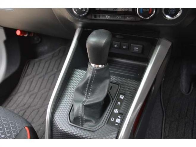 ライズ1.0 G 4WD　ワンオーナー車スマートアシスト搭載4WDターボアイドリングストップ横滑り防止装置ハイビームアシストLEDライト7インチワイドナビTVバックアイカメラドライブレコーダー 1000