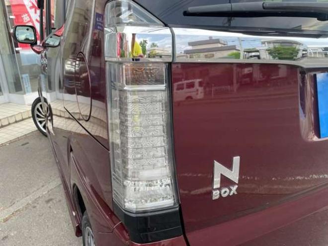 N-BOXカスタムG ターボ Lパッケージ 4WD　1年保証付 車検残 Bluetooth ナビ フルセグ バックカメラ エンジンスターター シートヒーター ドライブレコーダー 両側電動スライドドア ETC 660