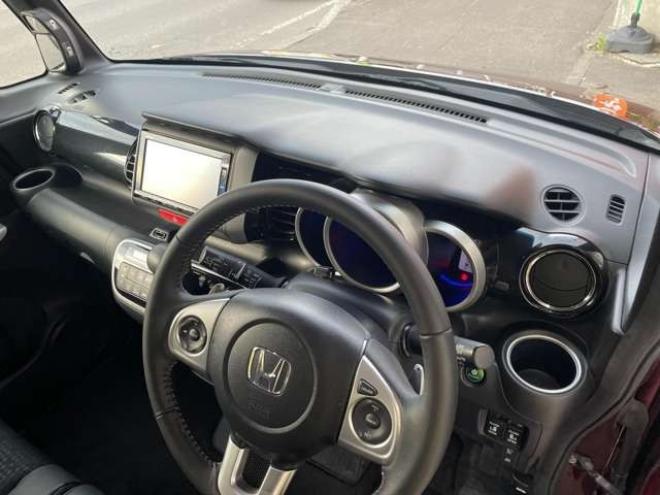 N-BOXカスタムG ターボ Lパッケージ 4WD　1年保証付 車検残 Bluetooth ナビ フルセグ バックカメラ エンジンスターター シートヒーター ドライブレコーダー 両側電動スライドドア ETC 660