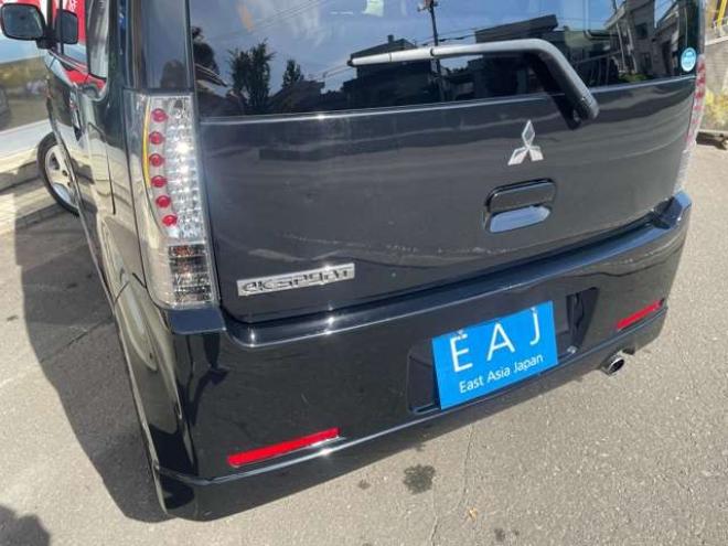 ekスポーツR 4WD　1年走行距離無制限保証/Bluetooth/ナビ・フルセグTV/インタークーラーターボ/夏冬タイヤ付き/シートヒーター/4速AT/HID/車検整備2年付き/修復歴無し/平成25年式/74000キロ 660