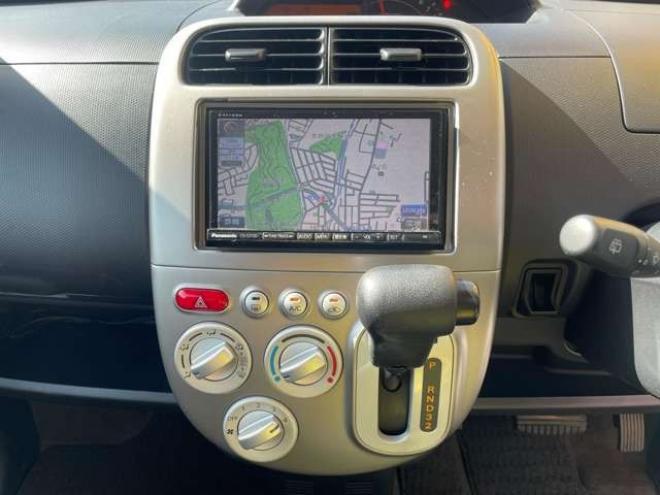 ekスポーツR 4WD　1年走行距離無制限保証/Bluetooth/ナビ・フルセグTV/インタークーラーターボ/夏冬タイヤ付き/シートヒーター/4速AT/HID/車検整備2年付き/修復歴無し/平成25年式/74000キロ 660