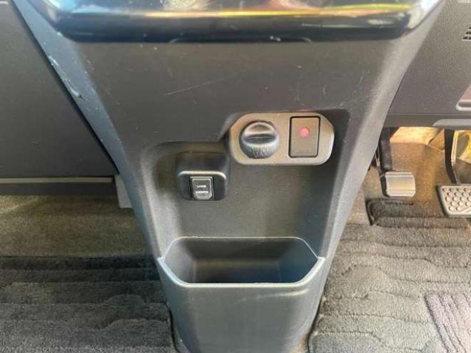 ウェイクG SA 4WD　1年走行距離無制限保証/ターボ/Bluetooth/純正8インチナビ/フルセグTV/両側パワースライドドア/バックカメラ/エンジンスターター/ドライブレコーダー/ETC/シートヒーター/修復歴無し/車検・令和8年6月/法定整備付き 660