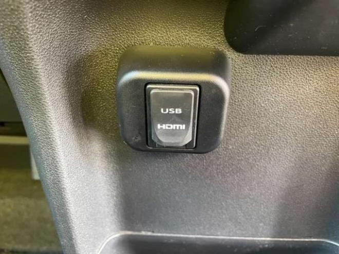 ウェイクG SA 4WD　1年走行距離無制限保証/ターボ/Bluetooth/純正8インチナビ/フルセグTV/両側パワースライドドア/バックカメラ/エンジンスターター/ドライブレコーダー/ETC/シートヒーター/修復歴無し/車検・令和8年6月/法定整備付き 660