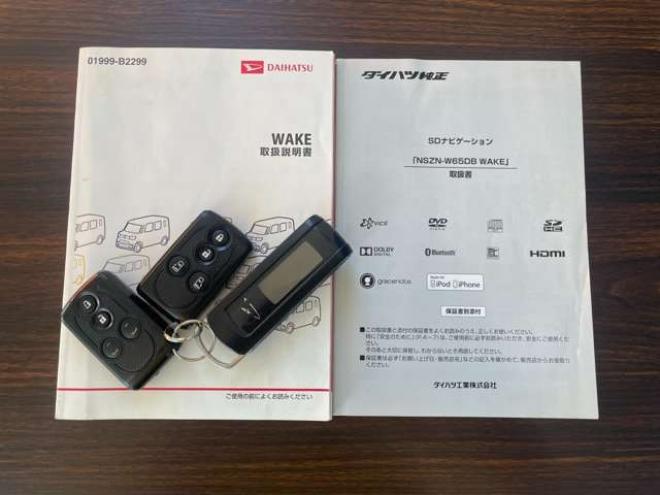 ウェイクG SA 4WD　1年走行距離無制限保証/ターボ/Bluetooth/純正8インチナビ/フルセグTV/両側パワースライドドア/バックカメラ/エンジンスターター/ドライブレコーダー/ETC/シートヒーター/修復歴無し/車検・令和8年6月/法定整備付き 660
