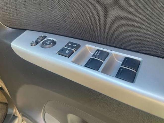 N-BOXカスタムG ターボ Lパッケージ 4WD　1年走行距離無制限保証/Bluetooth/フルセグTV/両側パワースライドドア/バックカメラ/リアモニター/エンジンスターター/ETC/前席シートヒーター/ハーフレザーシート/HID/修復歴無し/車検令和8年8月/法定整備付 660