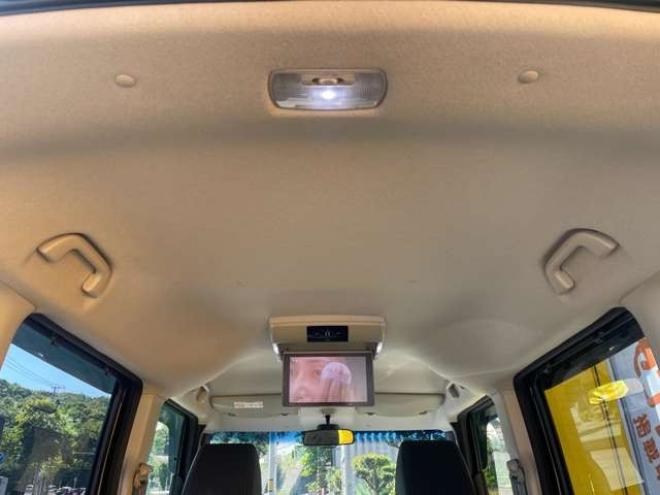 N-BOXカスタムG ターボ Lパッケージ 4WD　1年走行距離無制限保証/Bluetooth/フルセグTV/両側パワースライドドア/バックカメラ/リアモニター/エンジンスターター/ETC/前席シートヒーター/ハーフレザーシート/HID/修復歴無し/車検令和8年8月/法定整備付 660