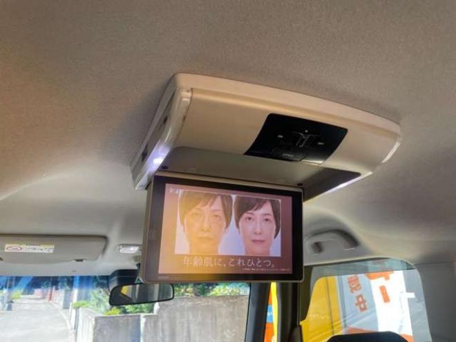 N-BOXカスタムG ターボ Lパッケージ 4WD　1年走行距離無制限保証/Bluetooth/フルセグTV/両側パワースライドドア/バックカメラ/リアモニター/エンジンスターター/ETC/前席シートヒーター/ハーフレザーシート/HID/修復歴無し/車検令和8年8月/法定整備付 660