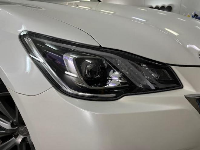 クラウンハイブリッドアスリートＳ　Ｆｏｕｒ　後期型　ワンオーナー　寒冷地仕様　禁煙車　ＷＡＫＯＳバリアスコーティング済　純正１７インチＡＷ　社外１７ＡＷ＋スタッドレスタイヤ付　純正ナビ（フルセグ地デジ　ＤＶＤ再生　Ｂｌｕｅｔｏｏｔｈ対応）＋バックカメラ　クルーズコントロール　ステアリングヒーター　ミラーヒーター　シートヒーター　両席パワーシート　タイミングチェーン車　純正ＬＥＤヘッドライト　横滑り防止装置　ＥＴＣ 4WD 2500 4Dr