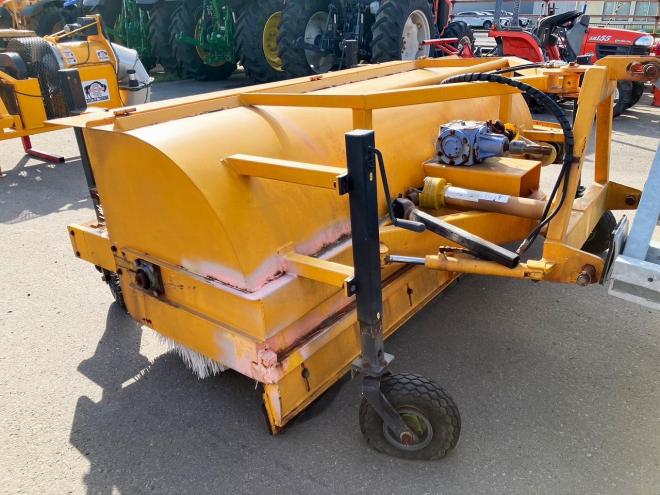 農機補助部品中古　回転ブラシ？スライド式　幅2500mm　作業機