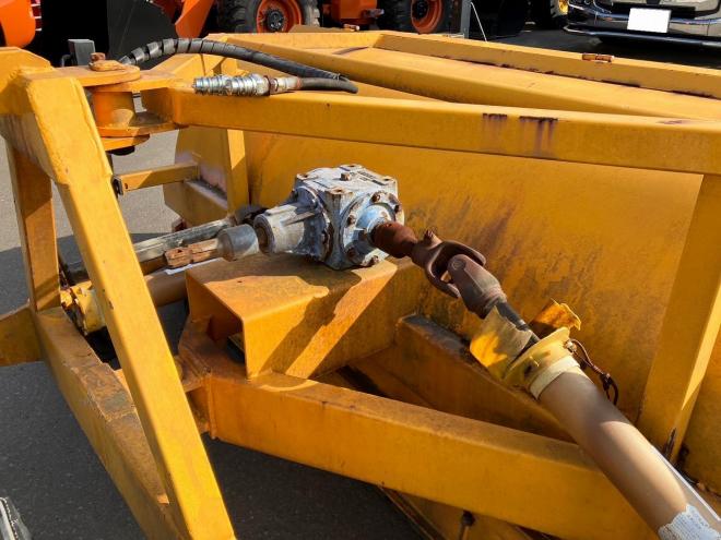 農機補助部品中古　回転ブラシ？スライド式　幅2500mm　作業機