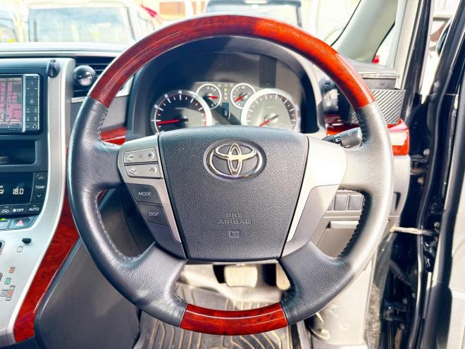 ヴェルファイア2.4ZプラチナセレクションⅡ 4WD　ローンが不安な方＜優遇ローン＞1年保証　両側パワースライドドア　社外ナビ 