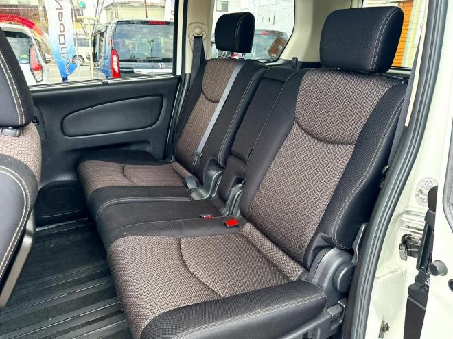 セレナ2.0 ハイウェイスター 4WD　ローンが不安な方＜優遇ローン＞本州仕入　寒冷地仕様 エマージェンシーブ 