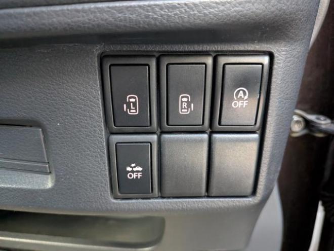 スペーシア Xリミテッド☆アイドリングストップ 4WD 660 5Dr