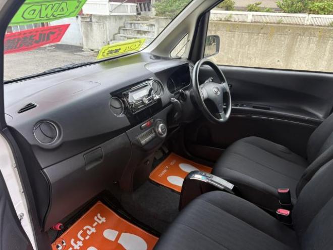 タント（店長おすすめコミコミ車）エグゼ　カスタムG 4WD 660 5Dr