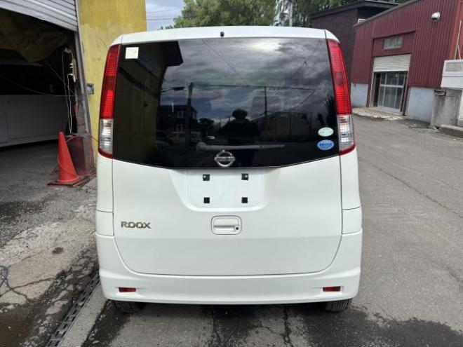 ルークス（店長おすすめコミコミ車）E 4WD 660 5Dr