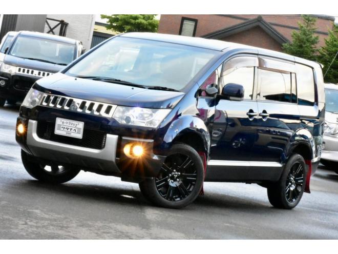 デリカD:5　Gパワーパッケージ　４ＷＤ　本州仕入　乗車定員５名仕様　後期シャモニー専用アルミ　両側電動スライドドア　冬タイヤ付き　社外ナビ／バックカメラ