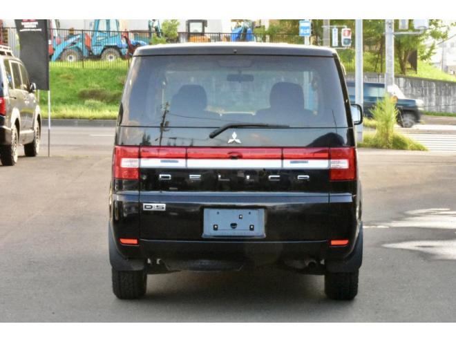 デリカD:5　Gプレミアム　４ＷＤ　本州仕入　ロックフォードサウンド　両側電動スライドドア　パワーバックドア　純正ナビ／フリップダウンモニター