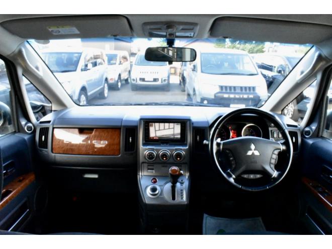 デリカD:5　Gプレミアム　４ＷＤ　本州仕入　ロックフォードサウンド　両側電動スライドドア　パワーバックドア　純正ナビ／フリップダウンモニター