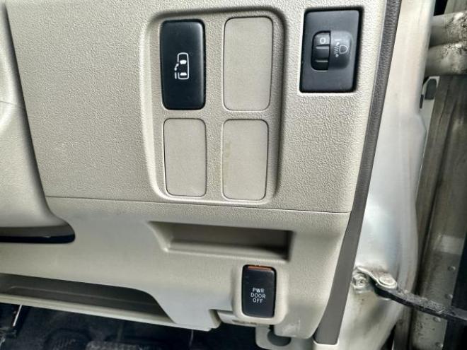 タントワンダフルセレクション　リモコンパワースライドドア　楽ナビ　ワンセグテレビ　スマートキー　タイミングチェーン車 4WD 660 5Dr