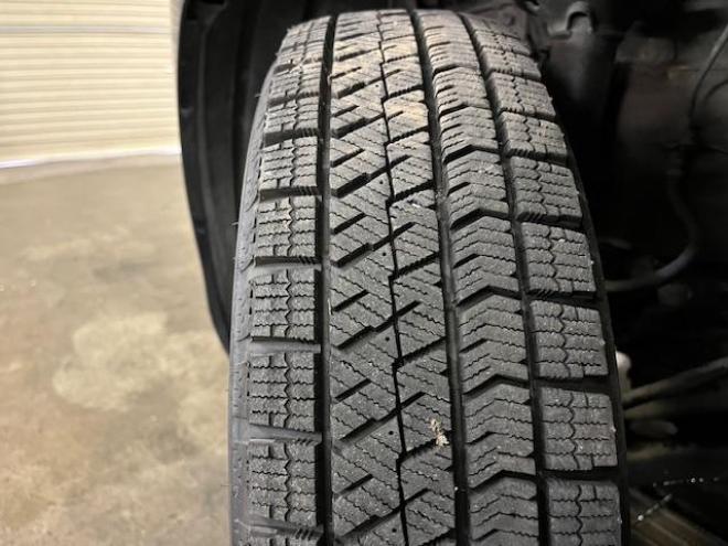 ワゴンRスティングレーＸ　本州仕入　禁煙車　レーダーブレーキサポート　Ｓエネチャージ　社外１４インチＡＷ　社外１４インチＡＷ＋スタッドレスタイヤ付　カロッツェリアナビ（ＤＶＤ再生　フルセグ地デジ　Ｂｌｕｅｔｏｏｔｈオーディオ）　ＰＵＳＨスタート　スマートキー　ミラーヒーター　シートヒーター　ベンチシート　盗難防止装置　ＨＩＤヘッドライト　アイドリングストップ　ＥＴＣ 4WD 660 5Dr