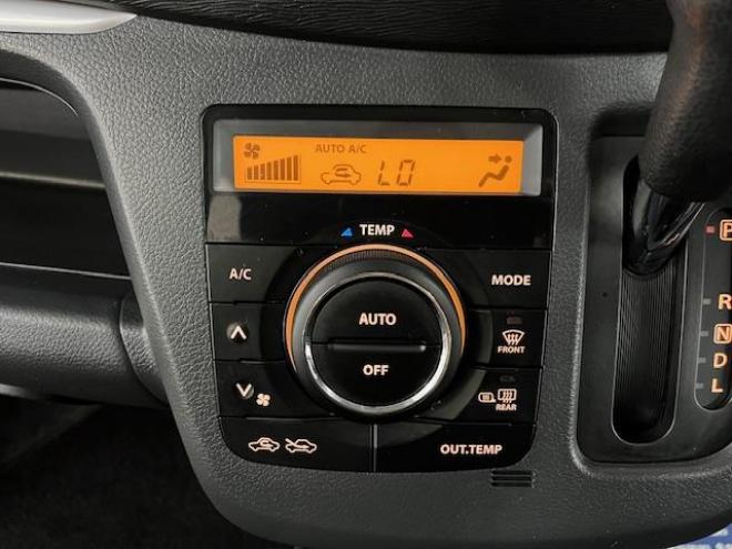 ワゴンRスティングレーＸ　本州仕入　禁煙車　レーダーブレーキサポート　Ｓエネチャージ　社外１４インチＡＷ　社外１４インチＡＷ＋スタッドレスタイヤ付　カロッツェリアナビ（ＤＶＤ再生　フルセグ地デジ　Ｂｌｕｅｔｏｏｔｈオーディオ）　ＰＵＳＨスタート　スマートキー　ミラーヒーター　シートヒーター　ベンチシート　盗難防止装置　ＨＩＤヘッドライト　アイドリングストップ　ＥＴＣ 4WD 660 5Dr