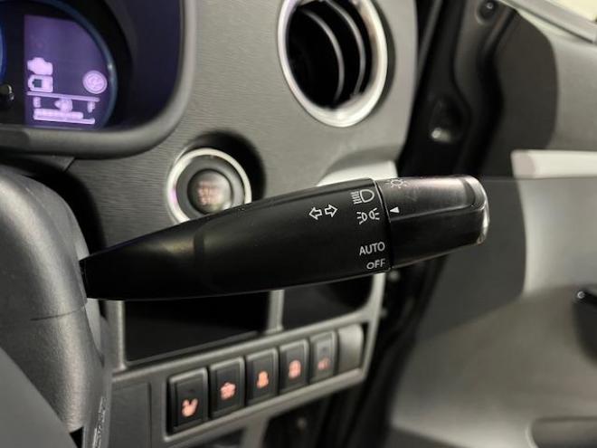 ワゴンRスティングレーＸ　本州仕入　禁煙車　レーダーブレーキサポート　Ｓエネチャージ　社外１４インチＡＷ　社外１４インチＡＷ＋スタッドレスタイヤ付　カロッツェリアナビ（ＤＶＤ再生　フルセグ地デジ　Ｂｌｕｅｔｏｏｔｈオーディオ）　ＰＵＳＨスタート　スマートキー　ミラーヒーター　シートヒーター　ベンチシート　盗難防止装置　ＨＩＤヘッドライト　アイドリングストップ　ＥＴＣ 4WD 660 5Dr