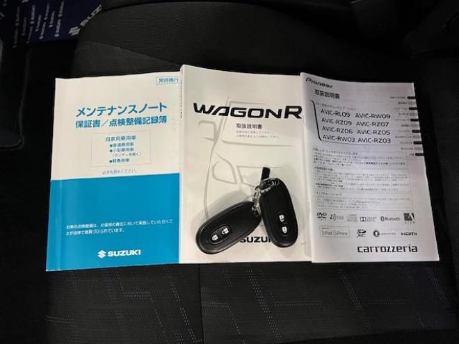 ワゴンRスティングレーＸ　本州仕入　禁煙車　レーダーブレーキサポート　Ｓエネチャージ　社外１４インチＡＷ　社外１４インチＡＷ＋スタッドレスタイヤ付　カロッツェリアナビ（ＤＶＤ再生　フルセグ地デジ　Ｂｌｕｅｔｏｏｔｈオーディオ）　ＰＵＳＨスタート　スマートキー　ミラーヒーター　シートヒーター　ベンチシート　盗難防止装置　ＨＩＤヘッドライト　アイドリングストップ　ＥＴＣ 4WD 660 5Dr