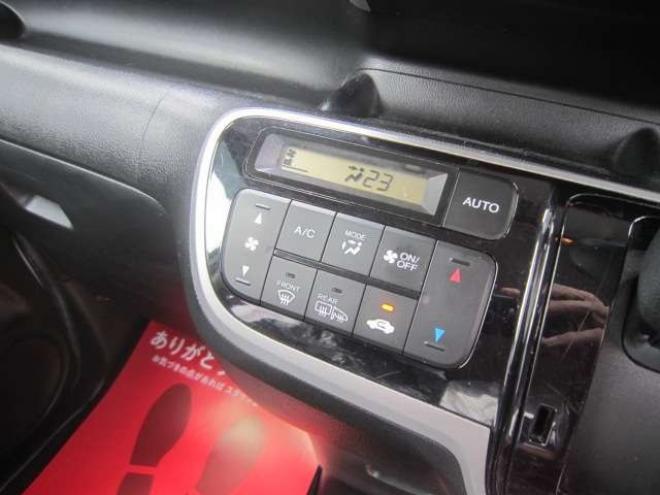 N-BOXカスタムG Lパッケージ 4WD　1オーナー 両側電動スライドドア ナビTV Bカメラ 夏冬タイヤ 1年間走行無制限保証 660
