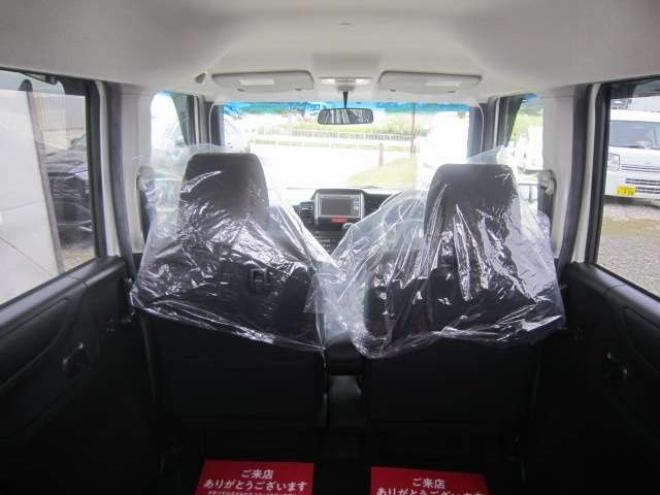 N-BOXカスタムG Lパッケージ 4WD　1オーナー 両側電動スライドドア ナビTV Bカメラ 夏冬タイヤ 1年間走行無制限保証 660